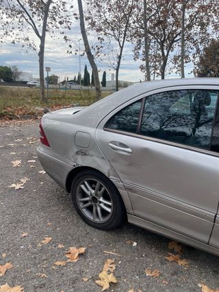 Mercedes-Benz Class C (203) 2004