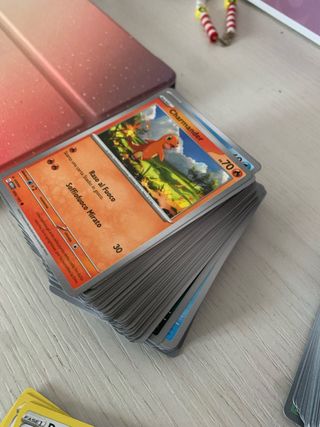 Lotto carte Pokémon 300 carte