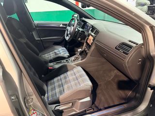 Volkswagen Golf GTE 1.4 TSI ePOWER 204CV