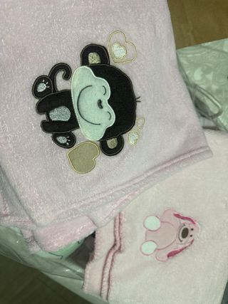 Lote bebé niña varias articulos rosa