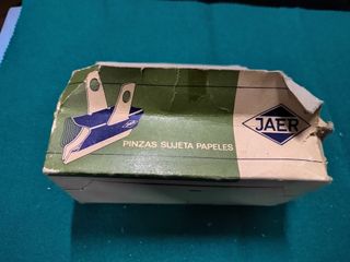 Lote Pinzas Sujeta Papeles JAER con caja