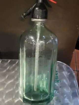 Sifón antiguo La Tropical