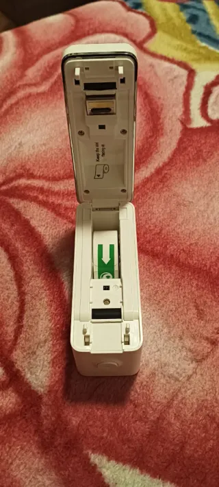 Impresora de etiquetas Polono blanca