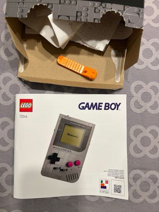 Caja vacía Lego Game Boy