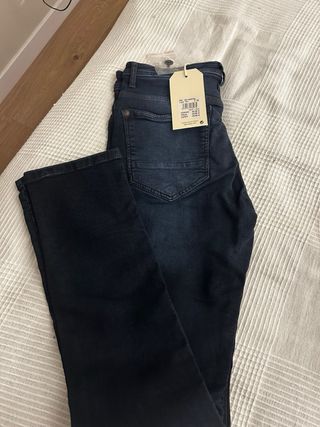 Pantalones vaqueros slim fit Losan talla 42