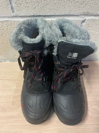 Botas de nieve infantiles de la marca KARRIMOR.