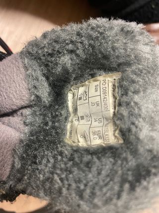 Botas de nieve infantiles de la marca KARRIMOR.