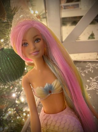 Barbie Sirena Arcoíris Mágico