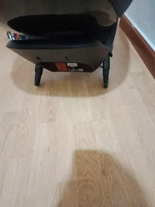 Silla coche Isofix 0-3 años marca becool