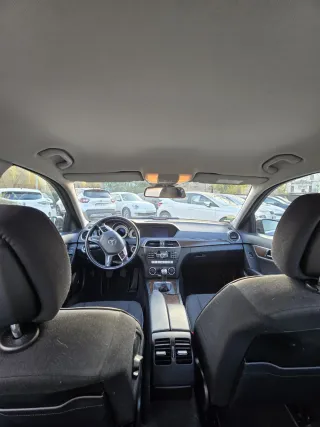 Mercedes-Benz Clase C 2011