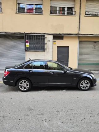 Mercedes-Benz Clase C 2011