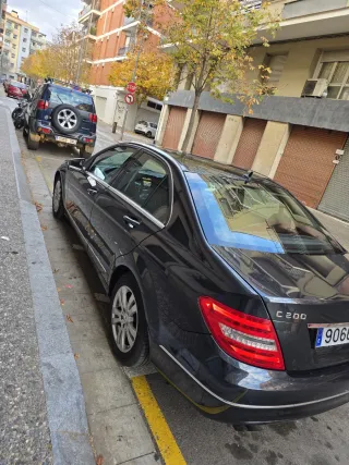 Mercedes-Benz Clase C 2011