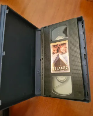 Película VHS Titanic (Español)