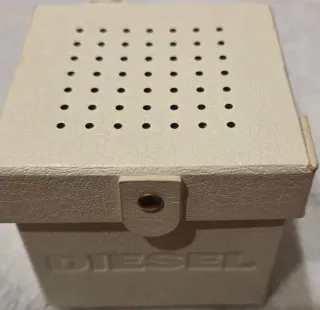 Reloj Diesel Master Chief DZ13 en funcionamiento