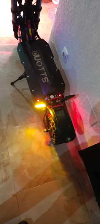 Patinete Eléctrico Dotts D88