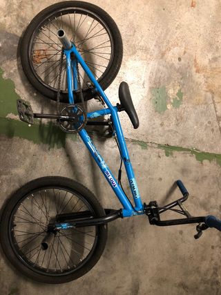 Bicicleta BMX Radio Azul Niño