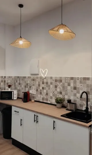 Alquilo nave de celebración