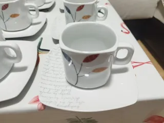 12 Tazas de café con platito de porcelana