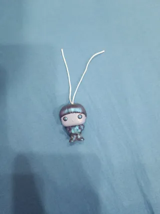 Figura Funko Pop con cordón