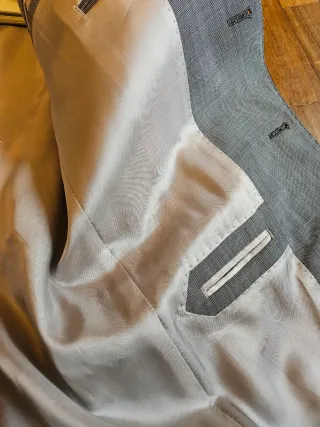 Completo uomo grigio