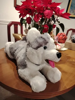 Peluche perro grande gris y blanco