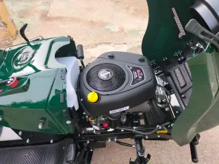 Tractor cortacésped WEBB