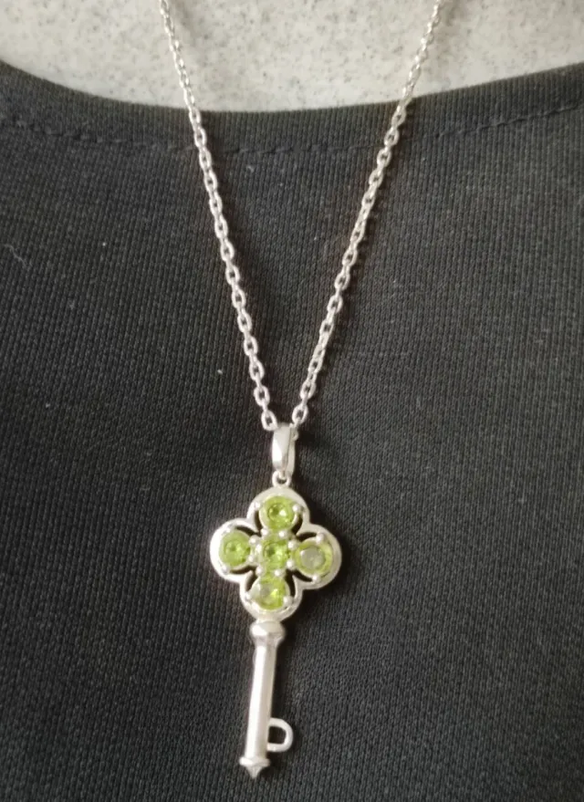 Colgante Adoratrices Plata Llave plata circonitas