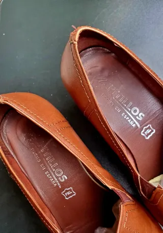 Zapatos Pitillos de Piel Marrones