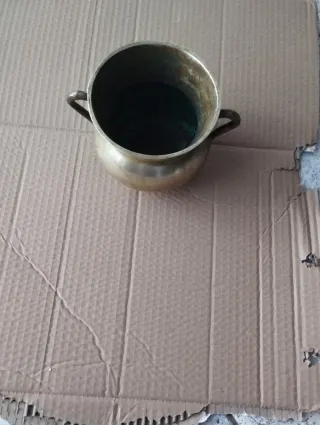 OLLA ANTIGUA DE BRONCE