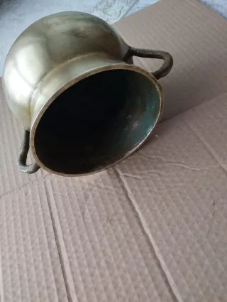 OLLA ANTIGUA DE BRONCE