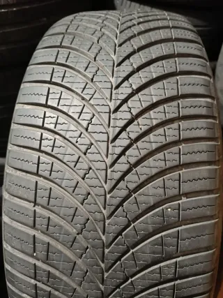 Pareja de Neumático 235/55R18 100V goodyear ,