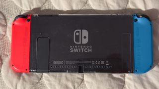 Nintendo Switch Azul y Rojo + Accesorios