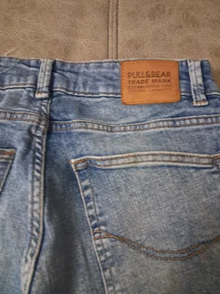 Vaqueros Pull&Bear chico