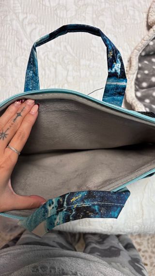 Funda portátil 13 diseño mármol azul