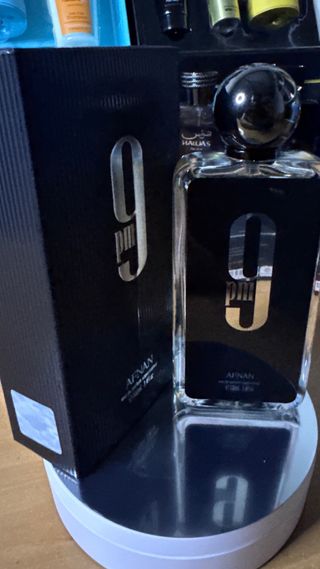 Perfume Afnan 9 PM Negro y Dorado