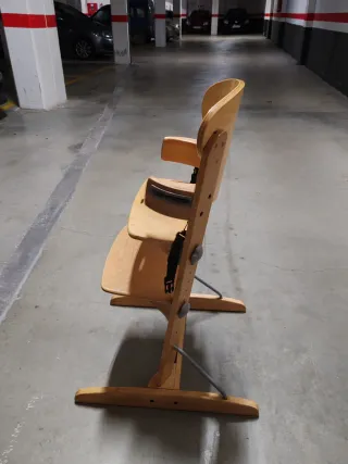 Trona Evolutiva de Madera  Ajustable y con Cojines