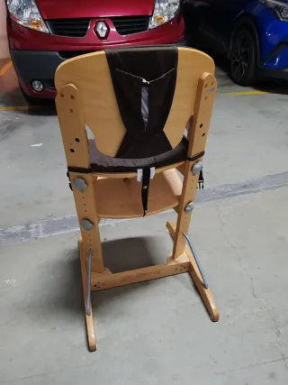 Trona Evolutiva de Madera  Ajustable y con Cojines