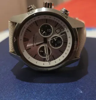 Reloj Fossil Cronógrafo Cuarzo Beige/Plata