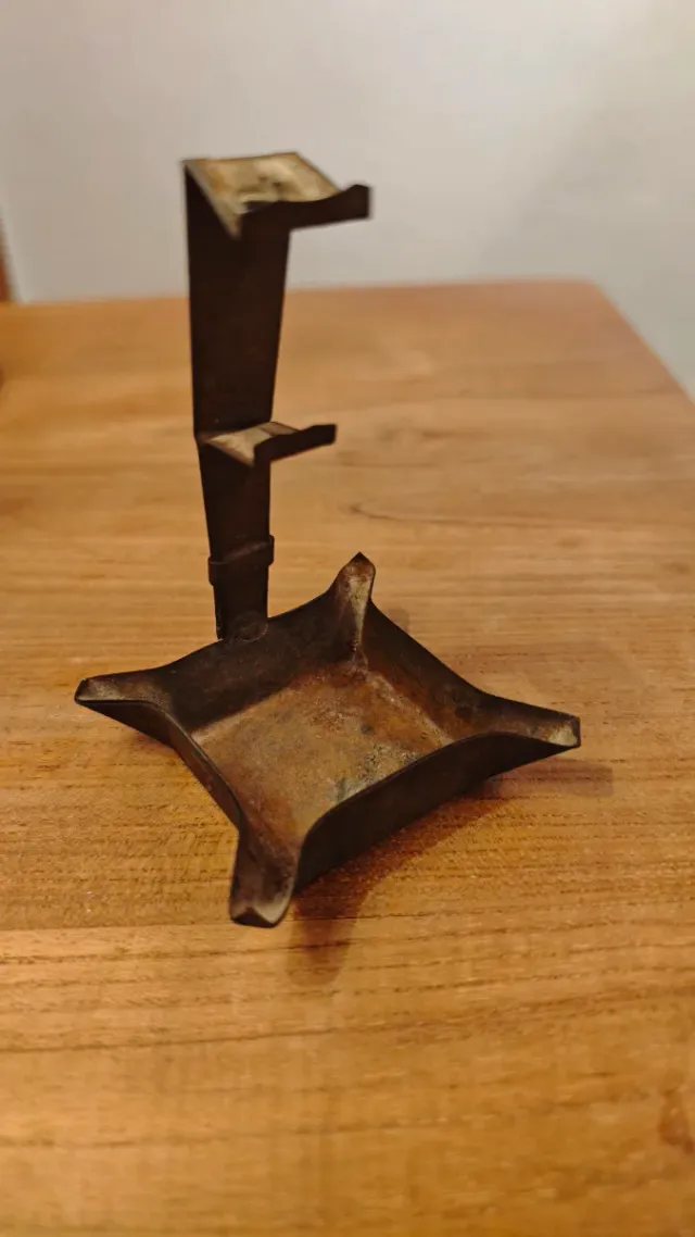 Candil de aceite antiguo