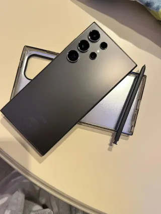 Samsung Galaxy S24 Ultra Preto