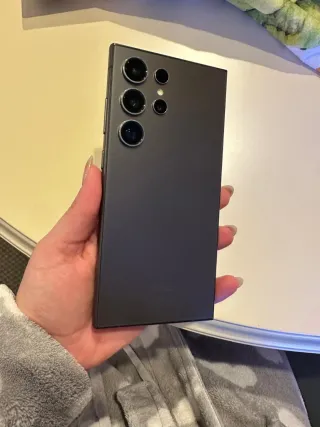Samsung Galaxy S24 Ultra Preto
