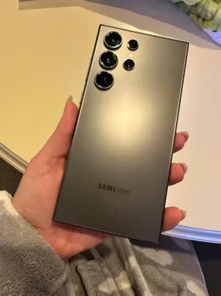 Samsung Galaxy S24 Ultra Preto