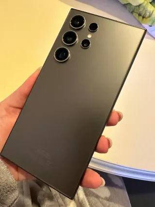 Samsung Galaxy S24 Ultra Preto