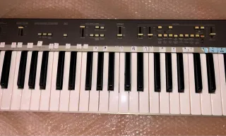 Teclado Yamaha PS-35