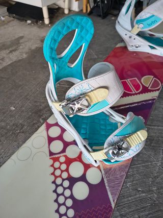 Salomon Lotus 146 Snowboard + Attacchi Stiletto M