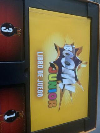 Boom Junior Juego de Preguntas Famosa