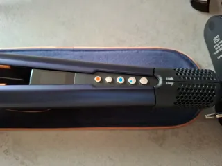 Piastra Dyson Colore Nero e Oro