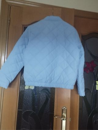 Cazadora acolchada azul sin estrenar