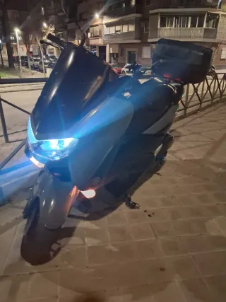 Yamaha NMAX 125cc