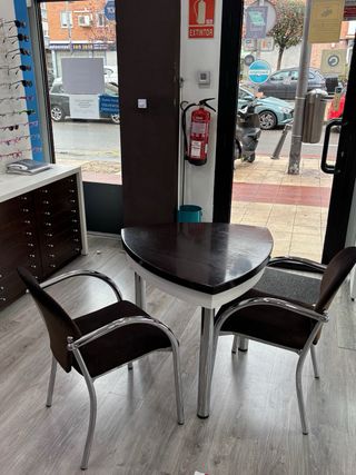 Mobiliario Óptica, Centro Auditivo.